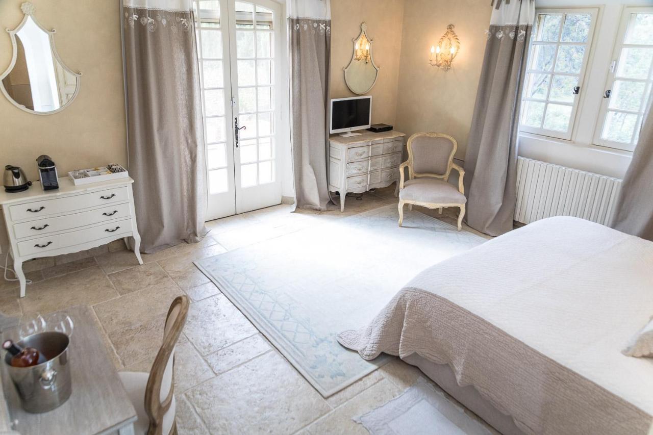 Domaine De La Tourelle Orgon Εξωτερικό φωτογραφία